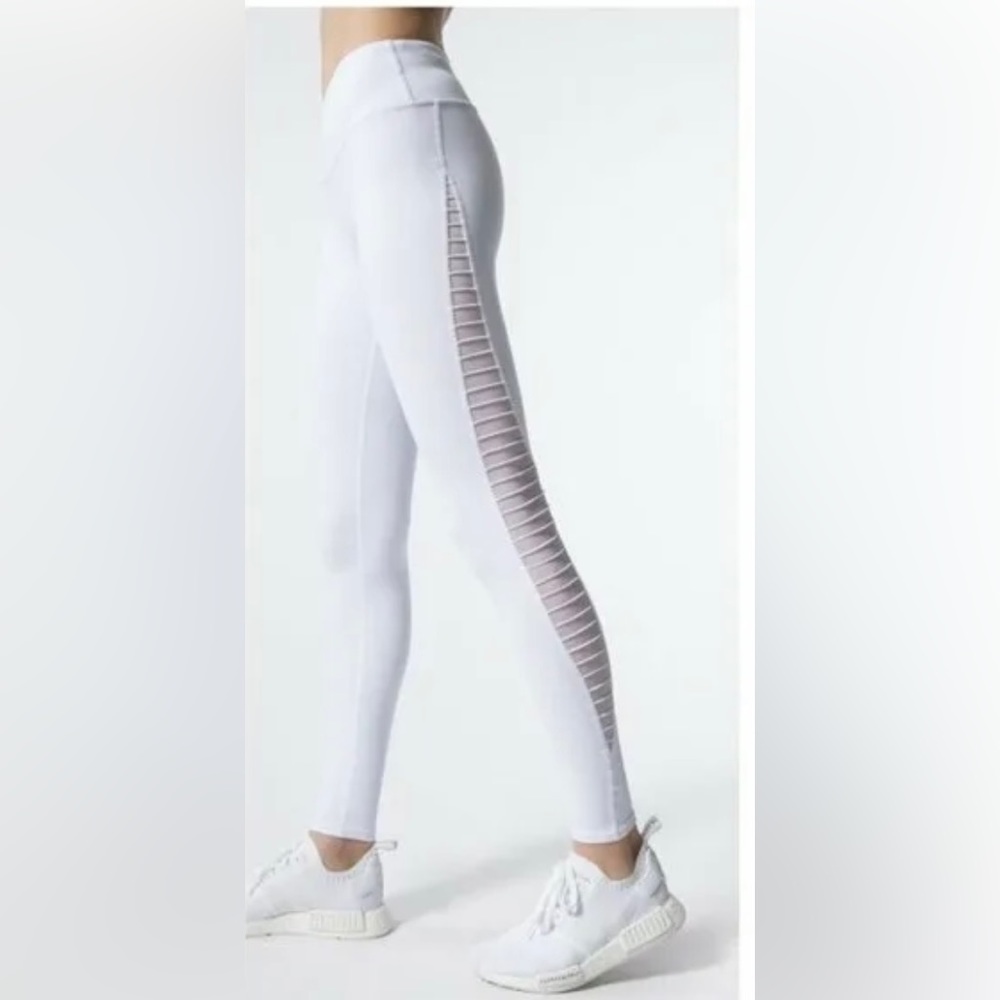 Alo white leggings - Luminous